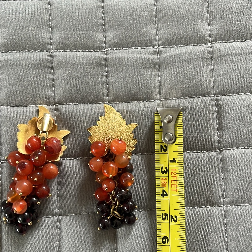 Macy's Gold and Red Cluster Brooch Set earrings and a brooch pin - Picture 7 of 7